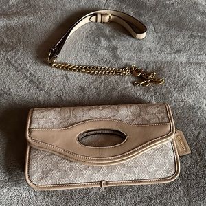 Coach Foldover Cut-Out Clutch Crossbody In Signature Jacquard (White)